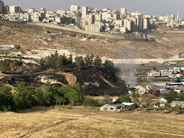 ערבים בני 12 ו-14 הציתו שריפה במזרח ירושלים
