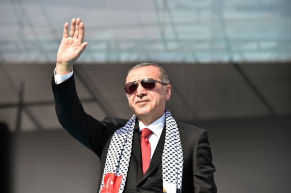 בדרך לכהונה נוספת: ארדואן הכריז על ניצחונו בבחירות