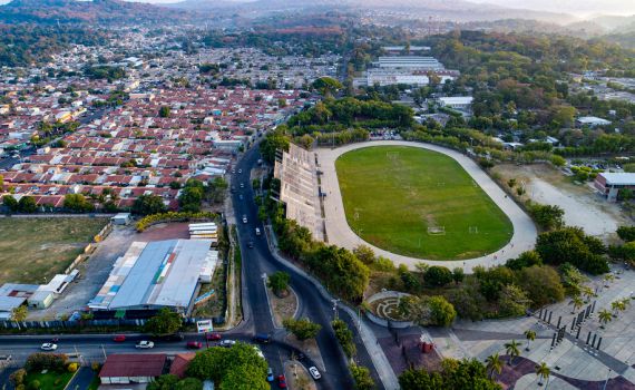 אסון באל סלבדור: לפחות 12 נמחצו למוות באצטדיון