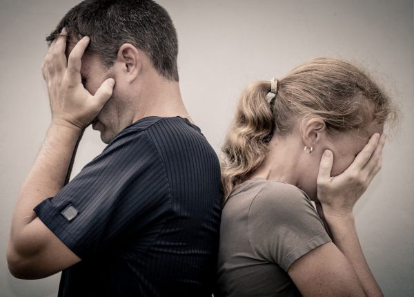 "שמאל ימין שכול" | ביקורת ספרים