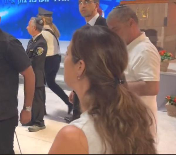 "תסתכל לי בעיניים": איילת גולדין התפרצה על נתניהו