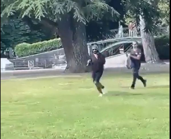 טבח בצרפת: מהגר סורי דקר 8 פעוטות בגן ציבורי