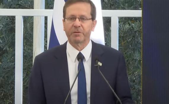 הנשיא הרצוג לטייסים: אין מקום לאיומים בסרבנות