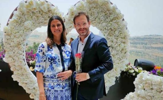 מזל טוב: העיתונאי החרדי התארס בשנית