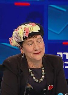 צפו: שולי מועלם התפרקה בשידור ופרצה בבכי