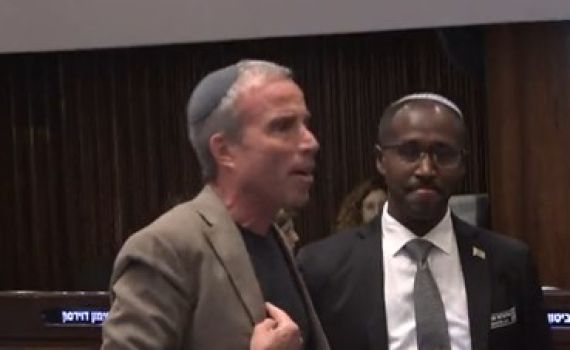 עימות מכוער בכנסת: יהודון; עוד לא גמרתי איתך. צפו