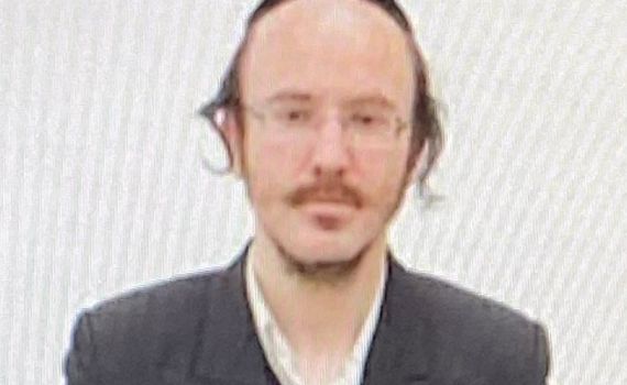 עובד בסופר שכונתי: זה החשוד בביצוע עבירות מין בילדים