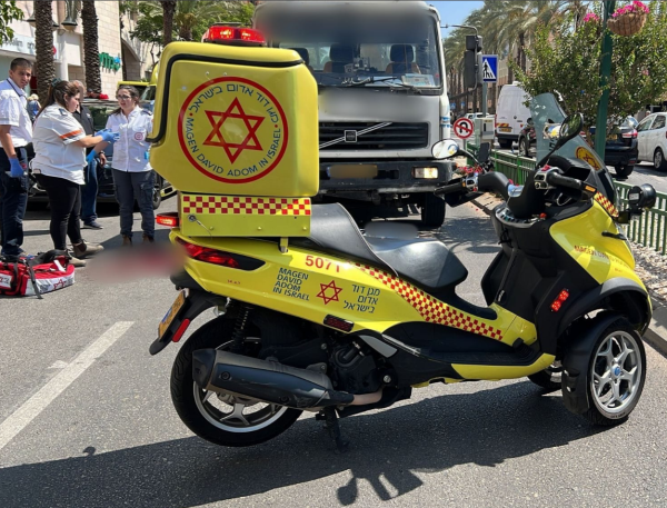 הולכת רגל נהרגה מפגיעת משאית בראשון לציון