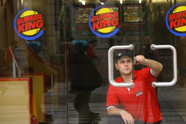 לשרוף את החברים: הקמפיין הגאוני שנתן שיעור לחיים