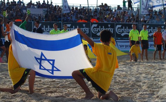 סנסציה בכדורגל חופים: כפר קאסם זכתה בליגת האלופות