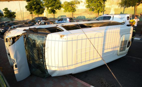 מושב לפידות: מיניבוס התהפך, 7 פצועים במקום