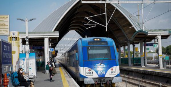 טרגדיה: אדם נהרג מפגיעת רכבת בתחנת נתניה