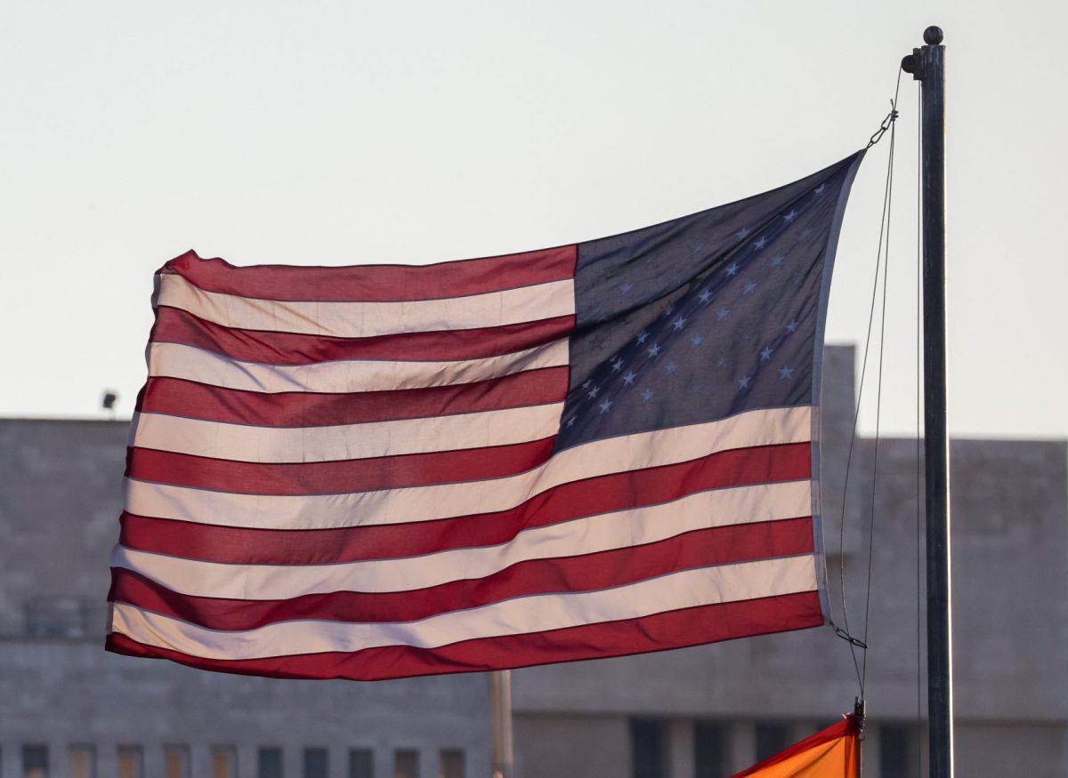 דגל גאווה? רק אם זה לא מרגיז את המוסלמים