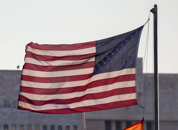 האקבי: "עובדים על פינוי אזרחינו בטיסות והפלגות חילוץ"