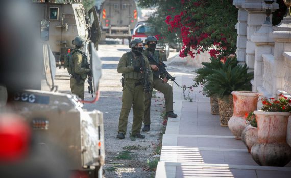 הטרור נמשך: ירי מרכב חולף בצומת עופרה – אין נפגעים