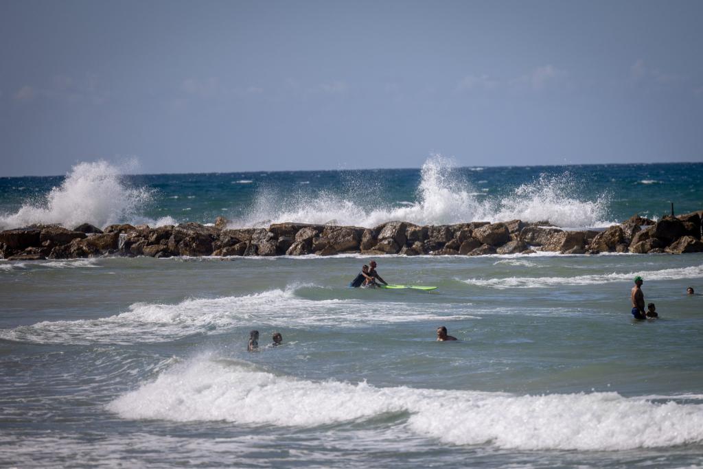 משרד הבריאות מזהיר: אל תרחצו בחוף הזה