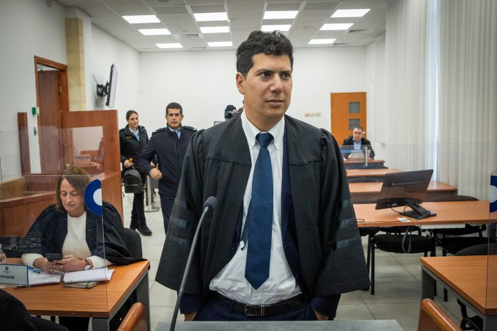 סנגורו של נתניהו ללפיד: "לא אצייר אותך עבריין"