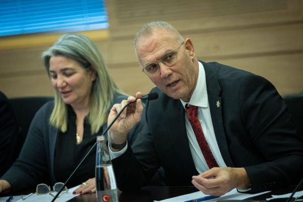 "להפסיק לדבר על זה": מנכ"ל משרד רה"מ מפתיע