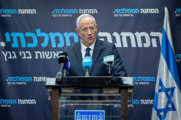 גנץ: "חקיקה חד צדדית? לנתניהו אין רוב בכנסת"