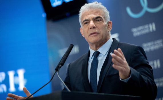 סקר: המפלגה החדשה שפוגעת ביאיר לפיד