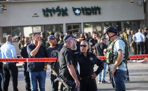 התפללו לרפואת הפצועים מפיגוע הירי בעלי