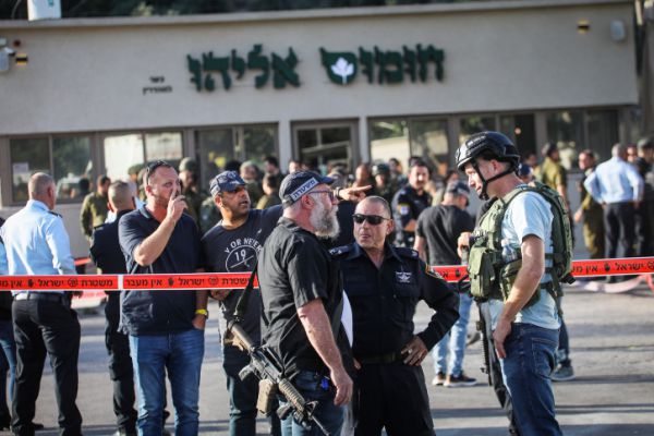 התפללו לרפואת הפצועים מפיגוע הירי בעלי