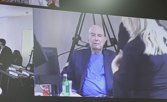 מילצ'ן בחקירה הנגדית: הויזה ללא קשר לנתניהו