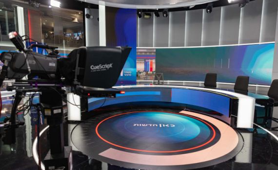 העיתונאי הסרוג עוזב את תפקידו ויגיש תכנית בתאגיד