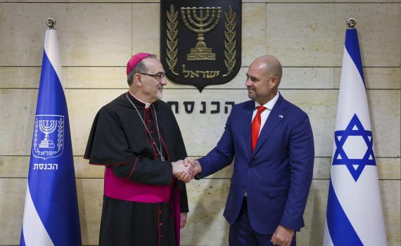 אוחנה מגנה את תקיפת הנוצרים: "לא מוכנים לקבל"