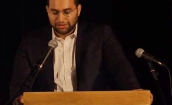 פעילת שמאל התפרצה לנאומו של השר וסרלאוף