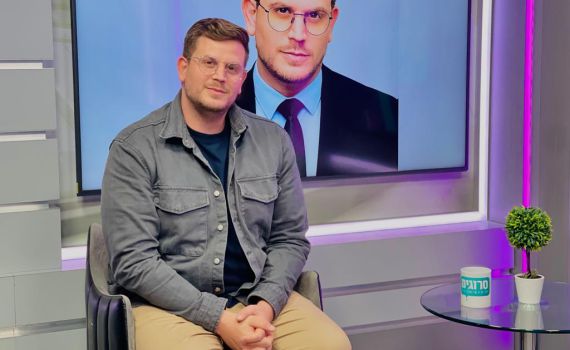 עומר ירדני על הטיקטוק: "משום מה זה עבד" | אולפן סרוגים