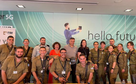 ממשיכים באימוץ: המחווה של פרטנר לגדודי הלוחמים