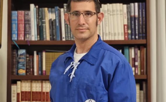 טלטלה בתנועת הנוער: המזכ"ל הסרוג התפטר מתפקידו