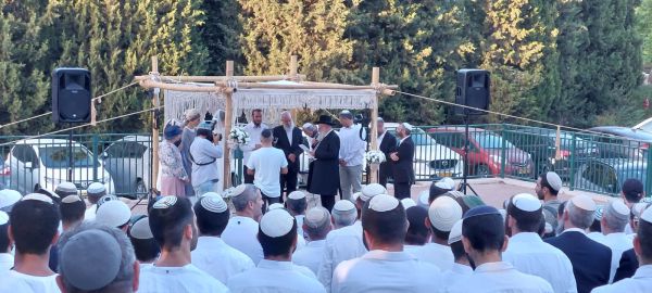 בתו של האלוף הסרוג התחתנה עם בנו של הרב הסרוג