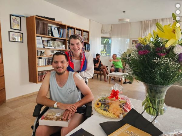 הגיבור חזר הביתה: המאבטח מעלי השתחרר