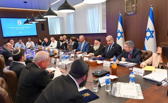 נתניהו בקבינט הדיור: יעד של 90,000 דירות