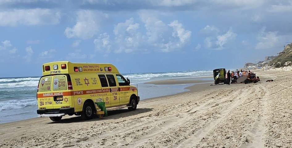 מצבה אנוש | החייאה על נערה שטבעה בים