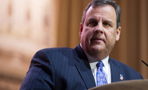 המירוץ מתחמם: רפובליקני נוסף מתמודד לנשיאות