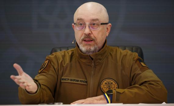 לראשונה: גלנט שוחח עם שר ההגנה של אוקראינה