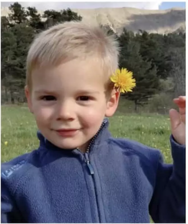 צרפת סוערת: אין קצה חוט להיעלמות הפעוט