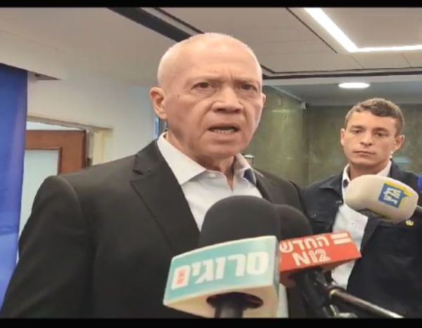 גלנט נשאל: "האם תצייתו לפסיקת בג"צ"? צפו
