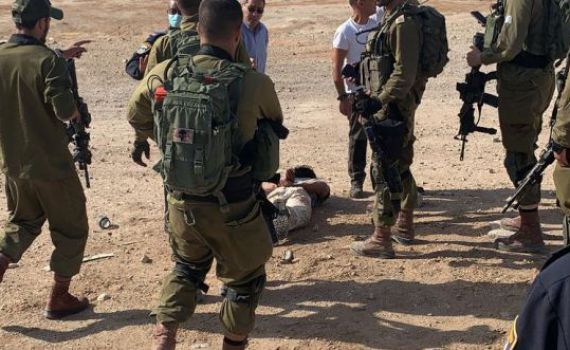 'פרס לטרור': העונש הקל למחבל שניסה לגנוב נשק לחייל