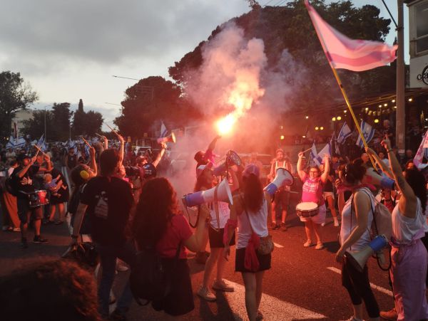 מחאת השמאל: נתיבי איילון שוב נחסמו לתנועה