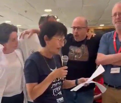 הרופאים מחו נגד הרפורמה; החולים תקפו אותם. צפו