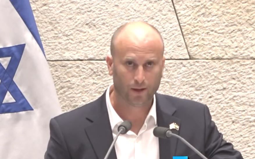 קרויזר בנאום בכורה מרגש: "המוות של אחיי עיצב אותי"