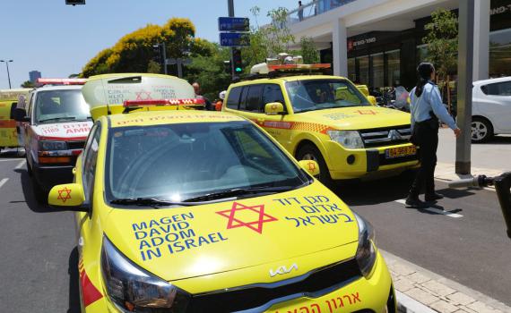 ירושלים: שלושה פצועים קל מהתהפכות טרקטורון