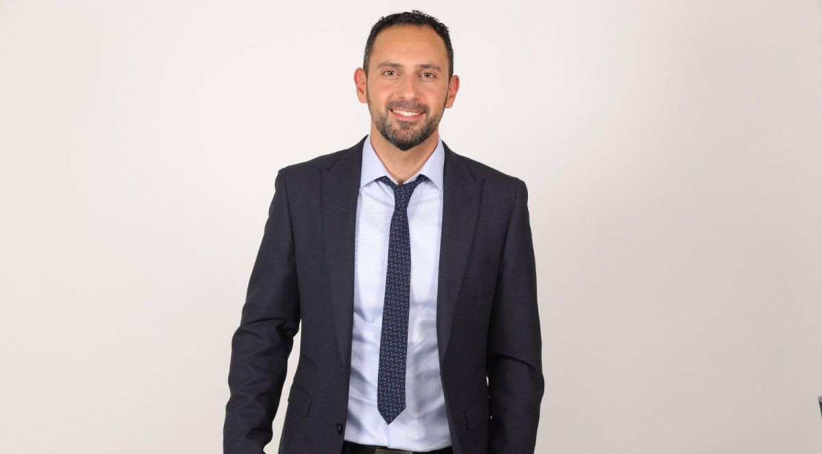 "מוכן למשימה": מועמד סרוג לראשות עיריית יבנה