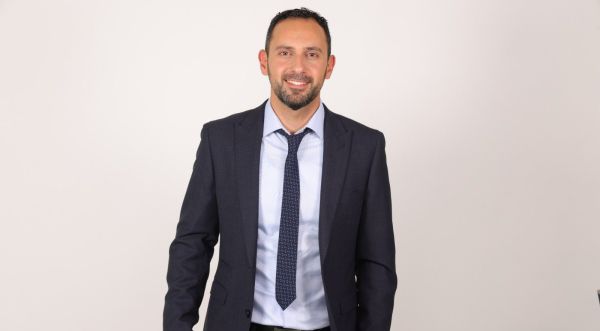 "מוכן למשימה": מועמד סרוג לראשות עיריית יבנה