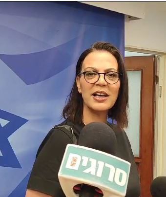 דיסטל: "אני מבינה את הדיסוננס"