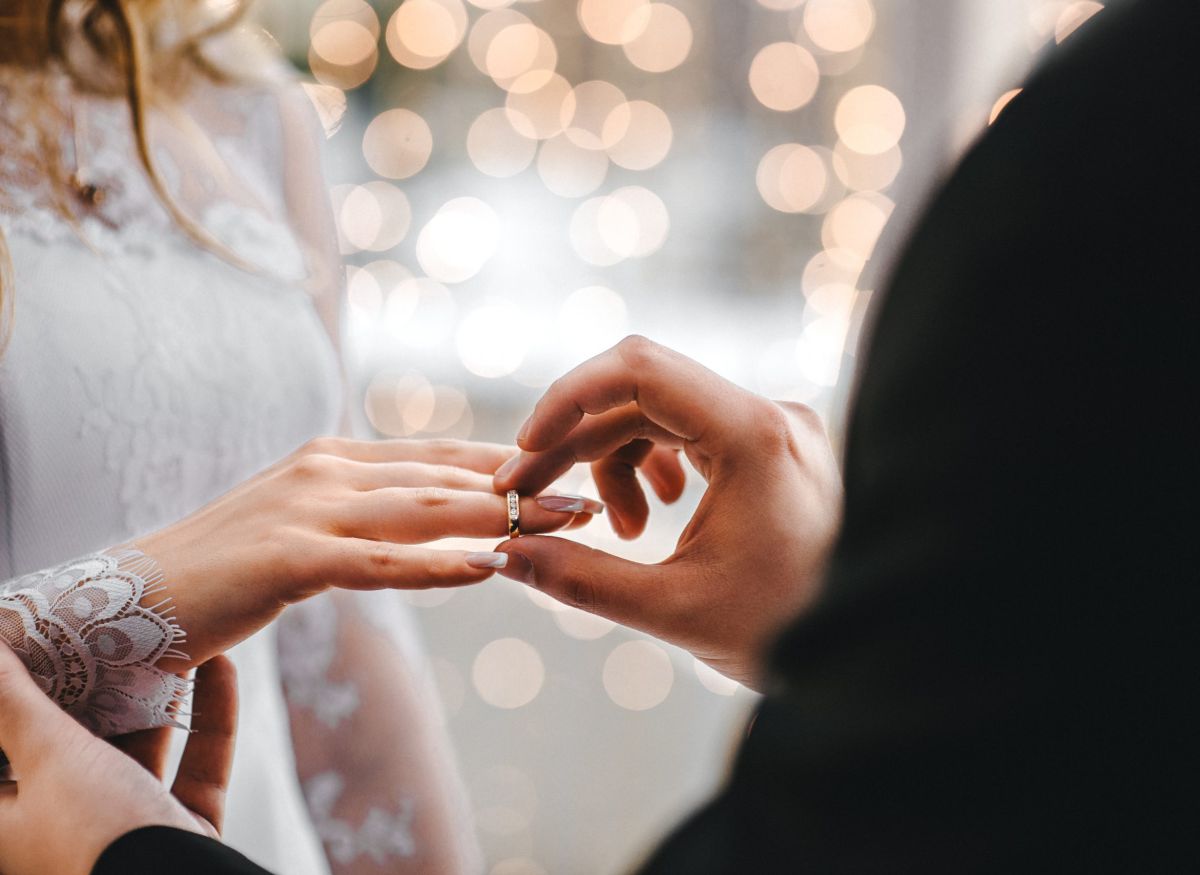 ט"ו באב: כמה זוגות התחתנו בשנה החולפת?